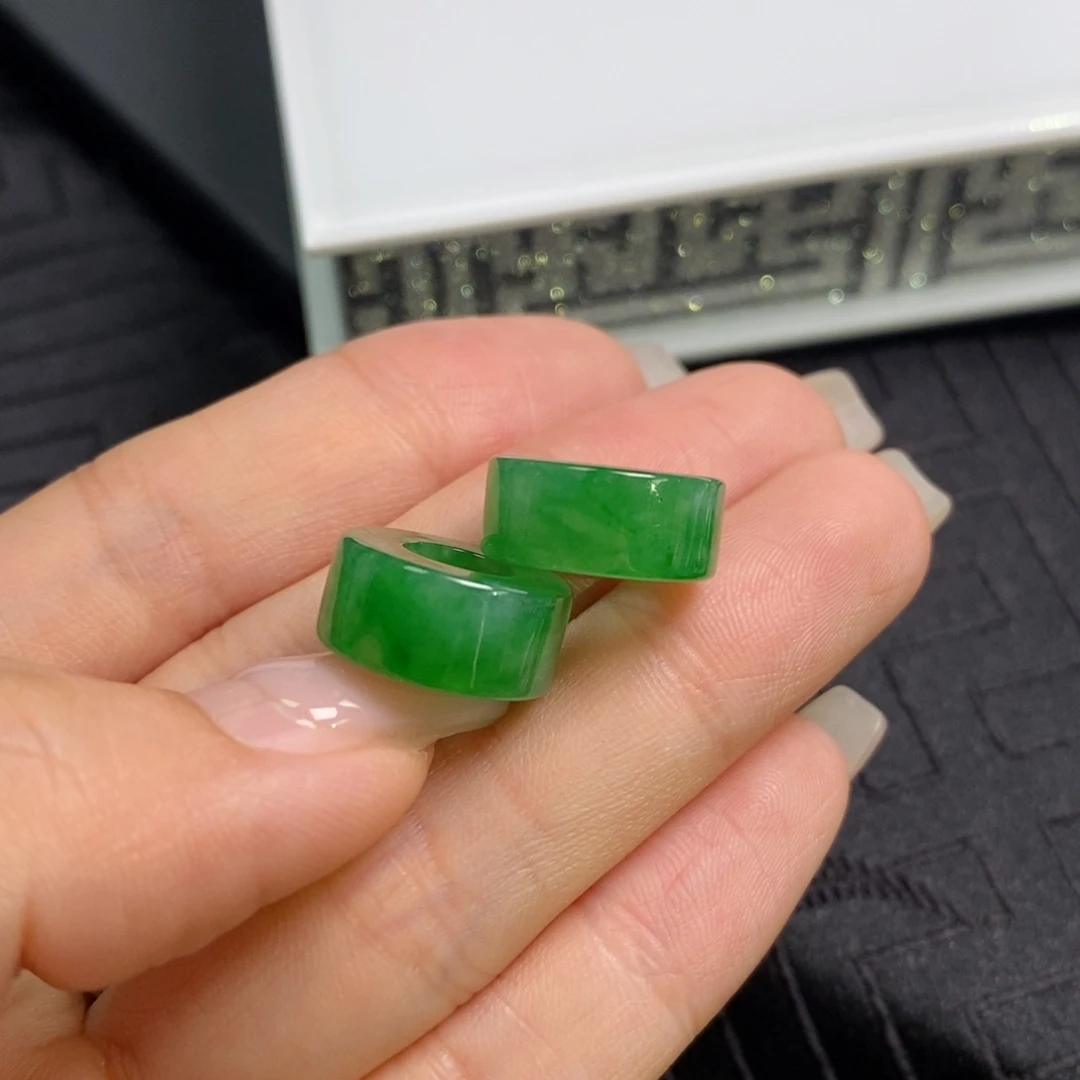 未镶嵌翡翠耳饰飘花路路通 新货 推荐