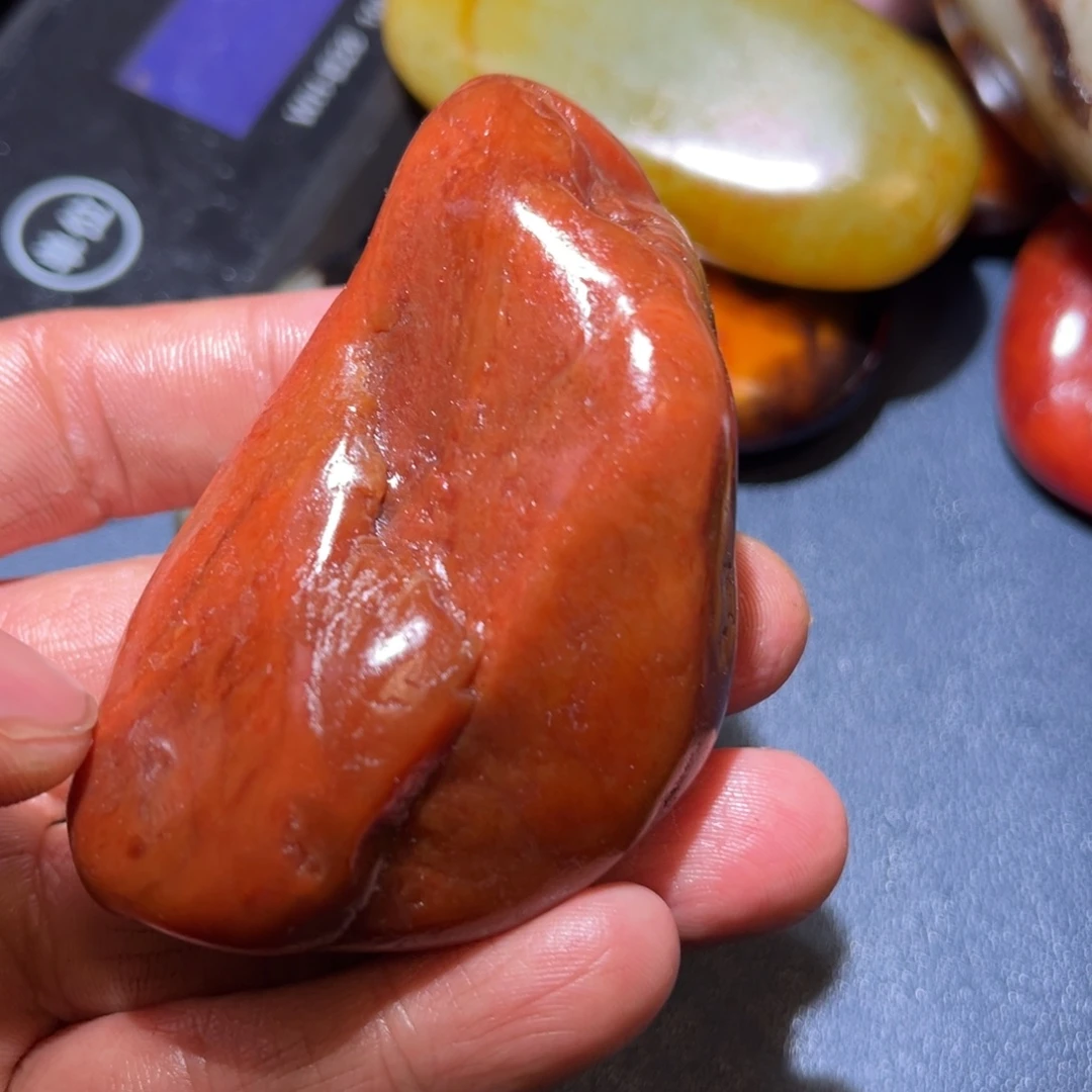 和田玉未镶嵌珠宝奇石