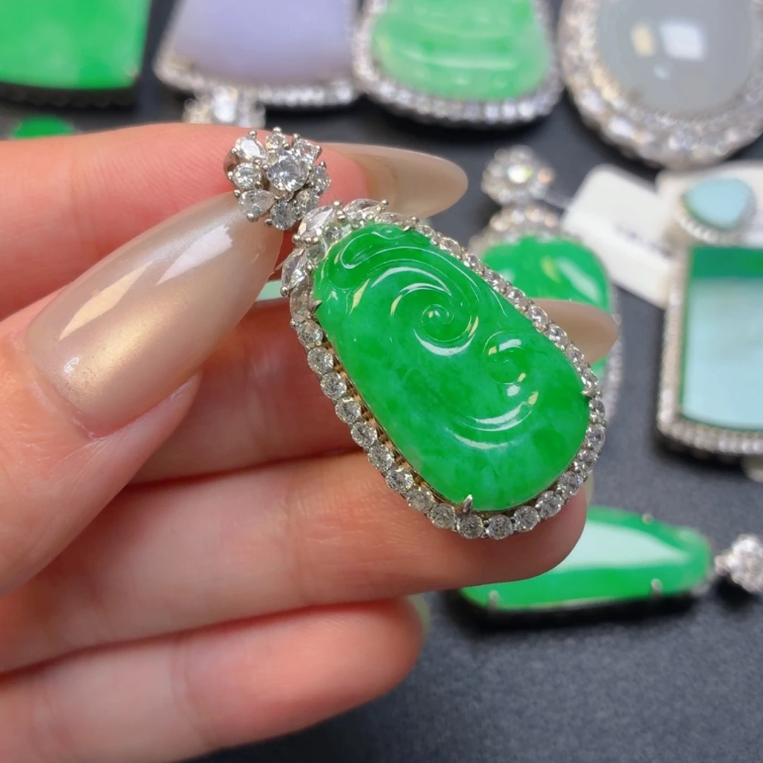 翡翠银S925镶嵌颈饰