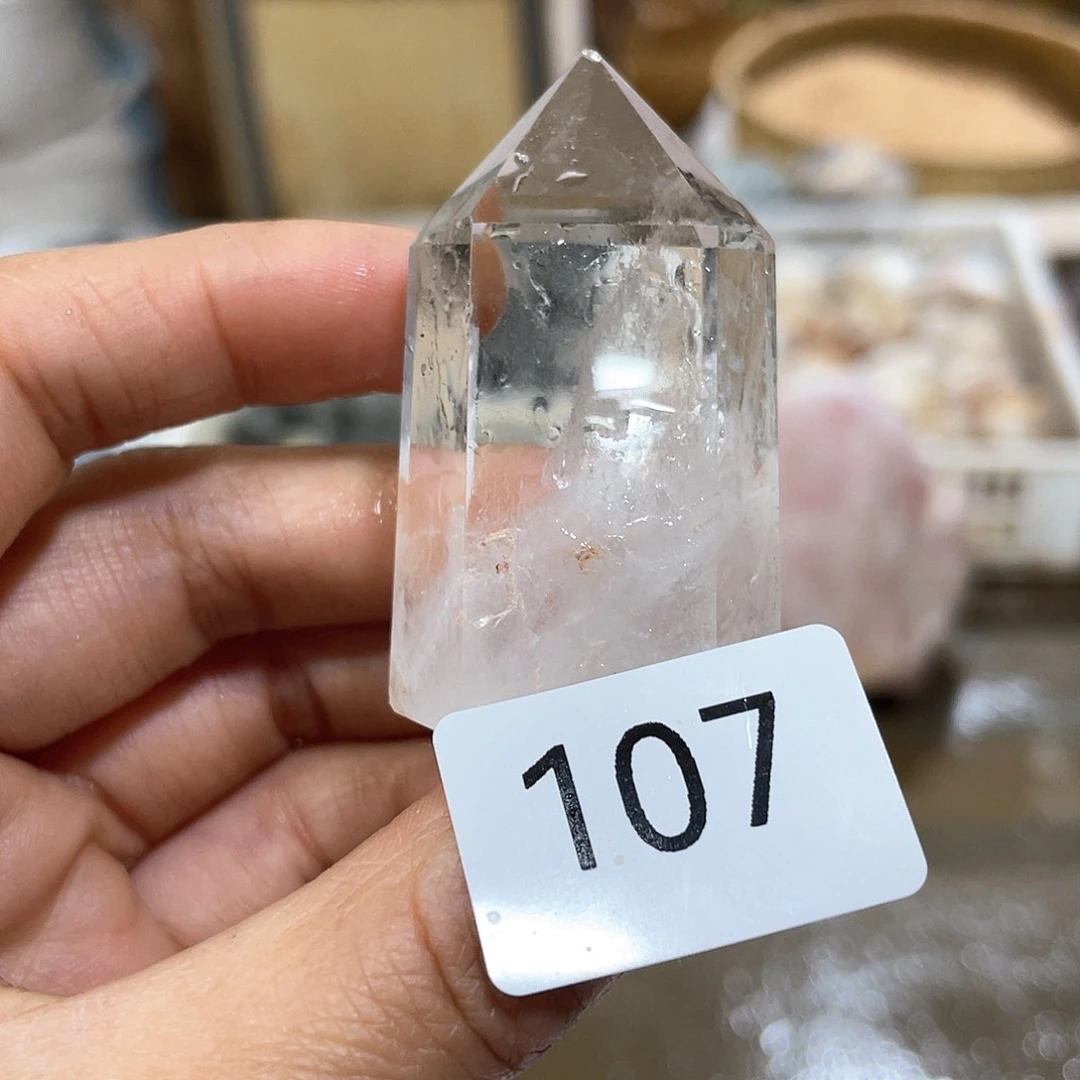 水晶摆件……未镶嵌