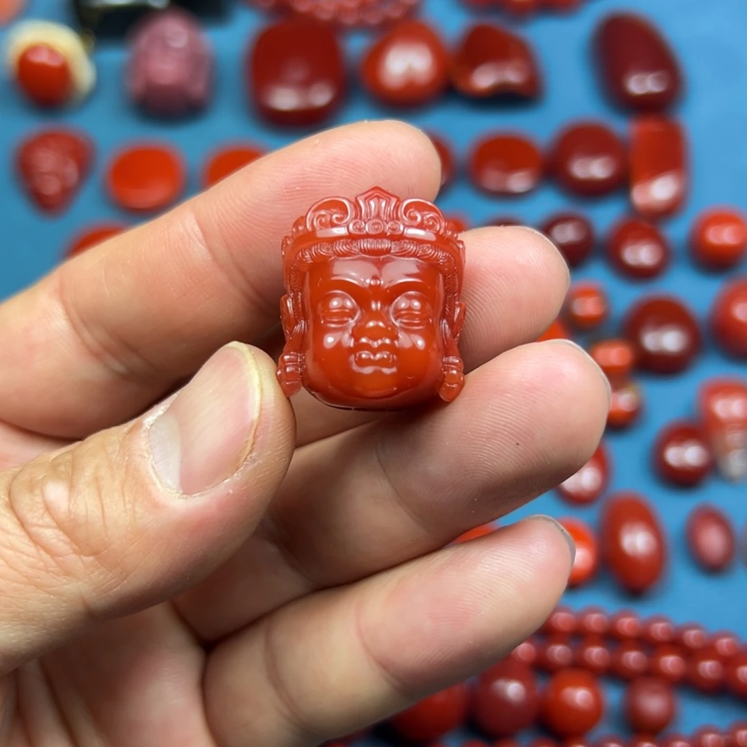 南红玛瑙颈饰未镶嵌