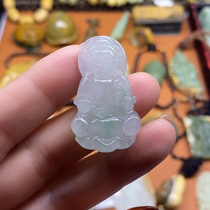 透闪石-蛇纹石玉未镶嵌吊坠(不含链)