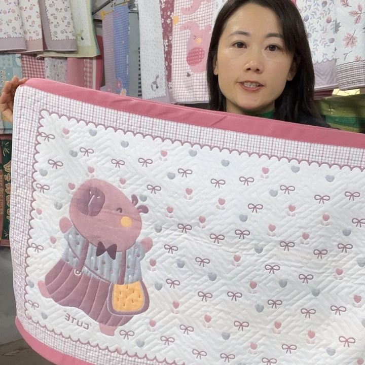 棉特价粉色快乐熊