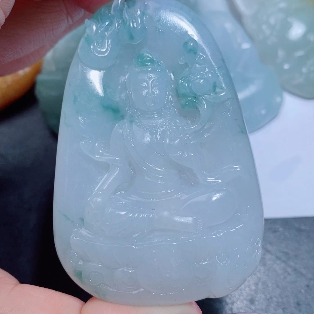 定制翡翠未镶嵌吊坠