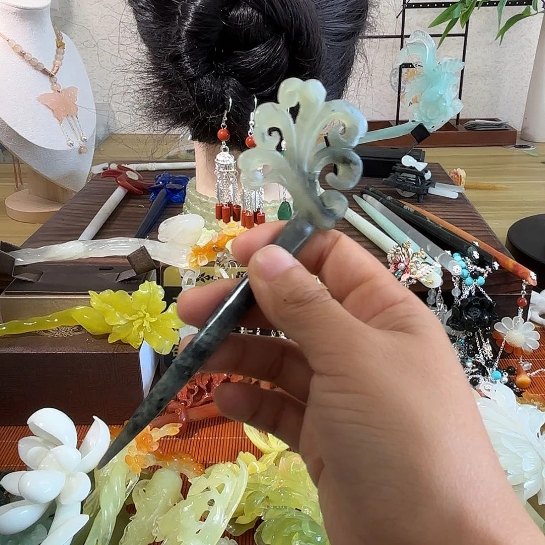 蛇纹石玉合金发饰