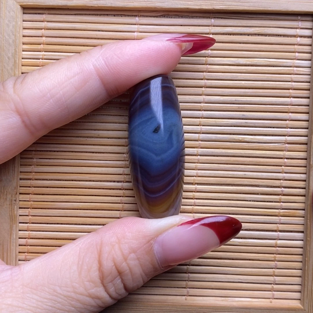 玛瑙/玉髓未镶嵌珠宝半成品