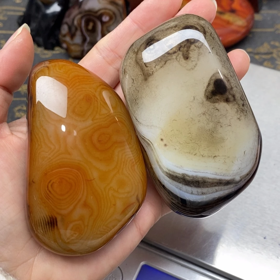 玛瑙/玉髓玛瑙未镶嵌两*