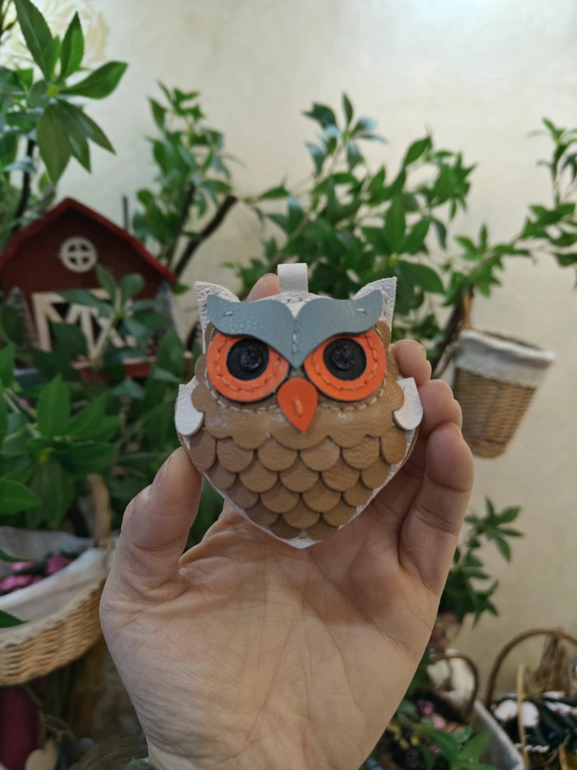 猫头鹰卡其羽毛法羊手工缝制可爱包包玩偶挂件钥匙扣链卡通真皮