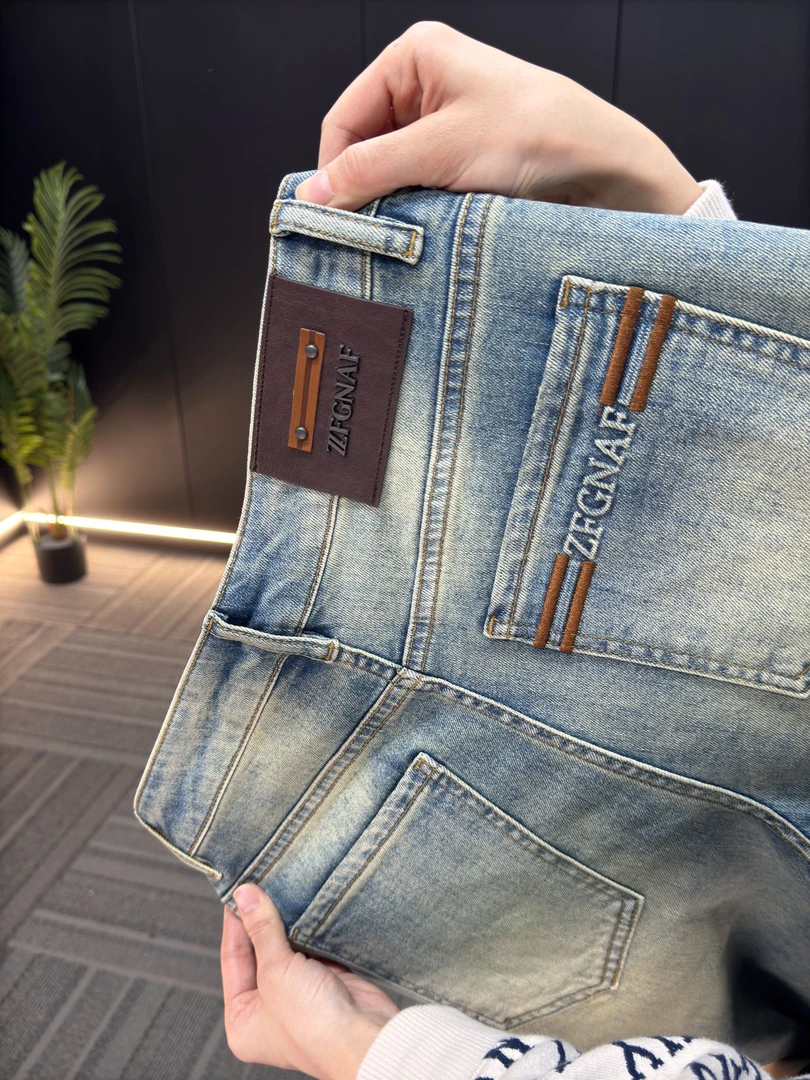 【BG专属】2025年新春款蔚蓝色欧货男牛仔裤高端休闲修身弹力小直筒