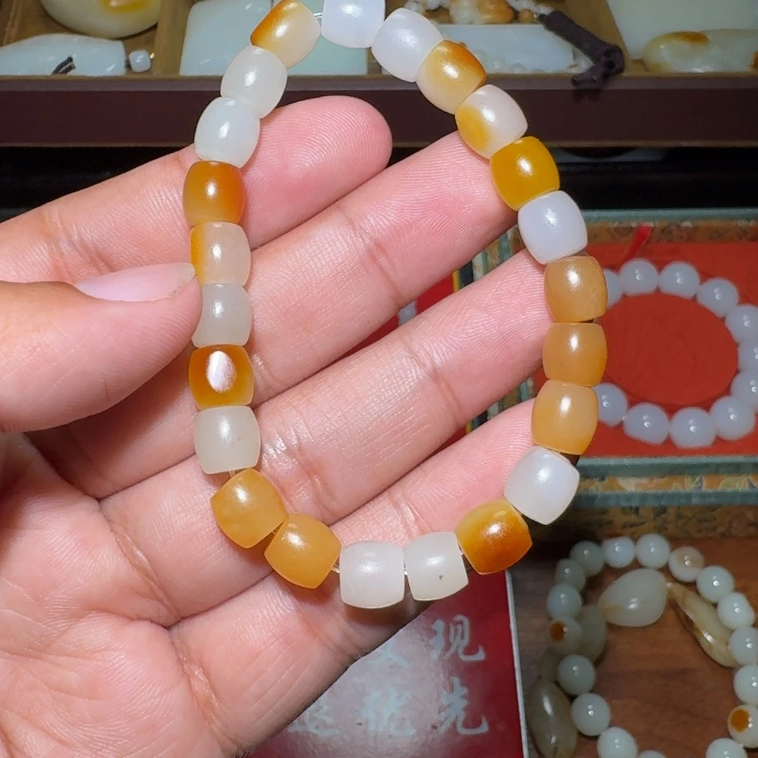 和田玉颈饰18K金镶嵌