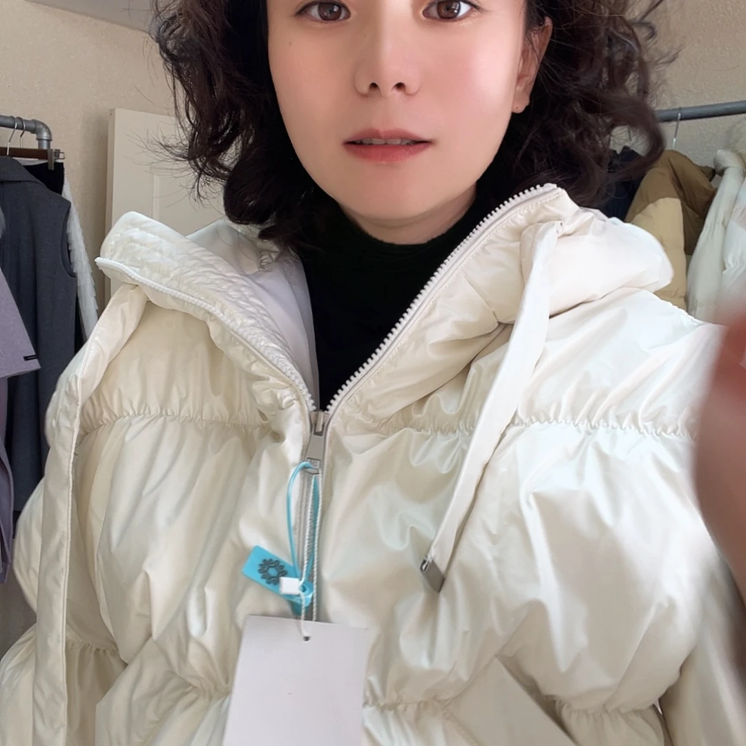 大***子11号白色小短款111