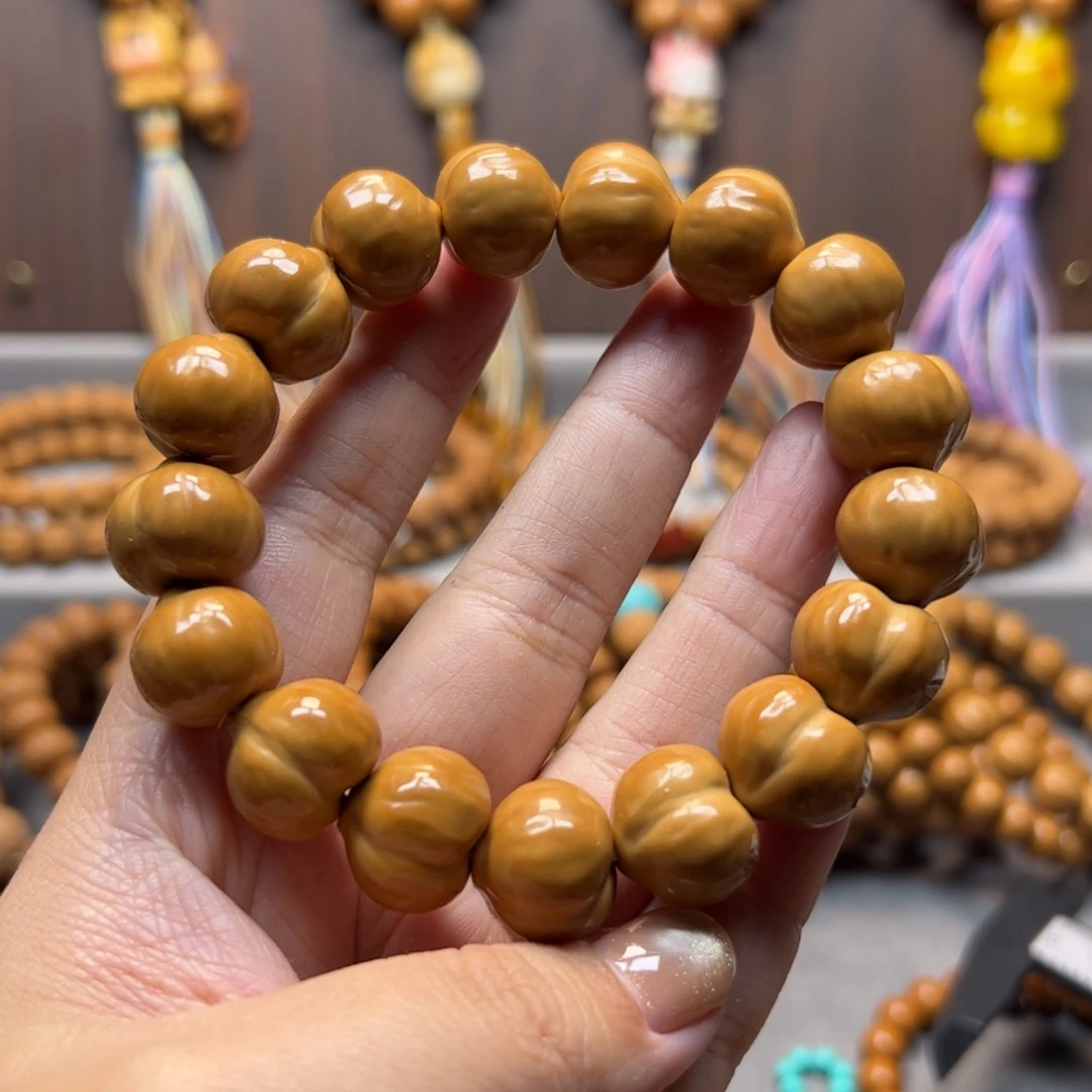 手串猴头核桃16泡芙屁桃