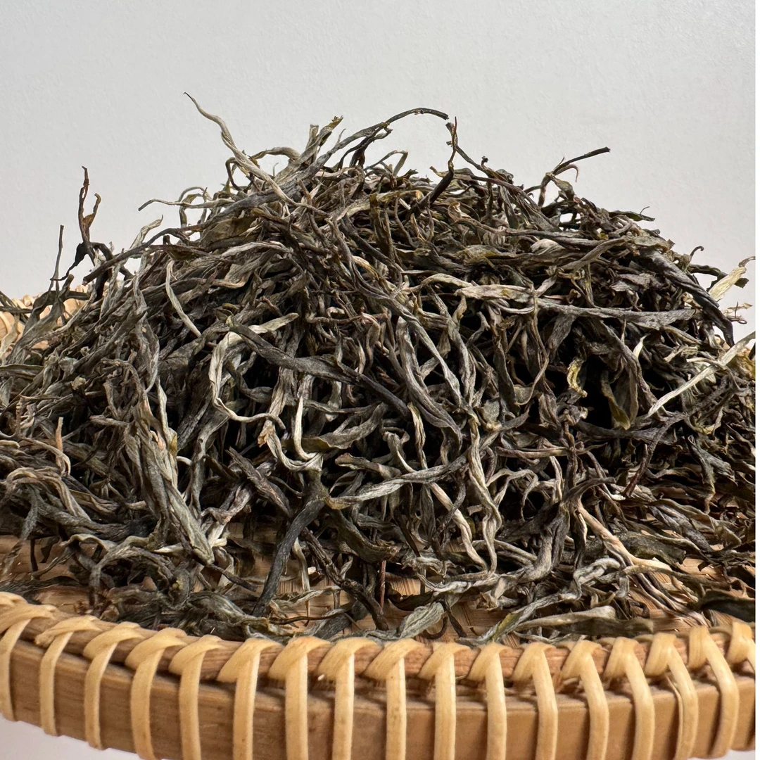 老班章十号-2025年春茶头春头采古树纯料