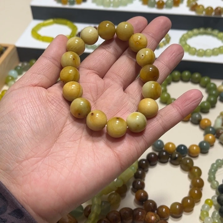 蛇纹石玉未镶嵌手链卡14微瑕