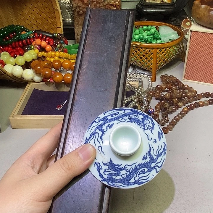 瓷片哈哈哈哈哈哈哈哈哈哈