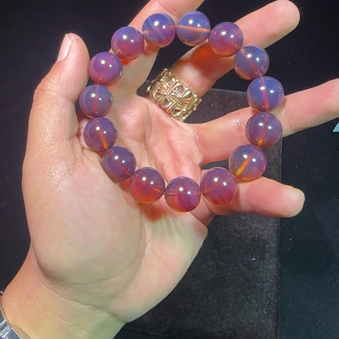 琥珀未镶嵌裸石琥珀