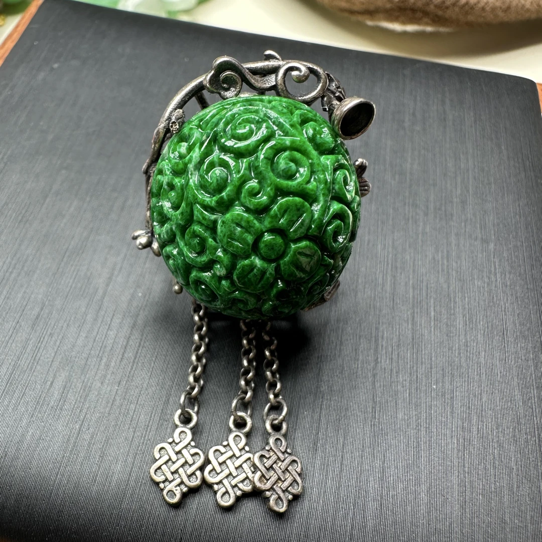 翡翠流苏隔珠戒指，天然翡翠