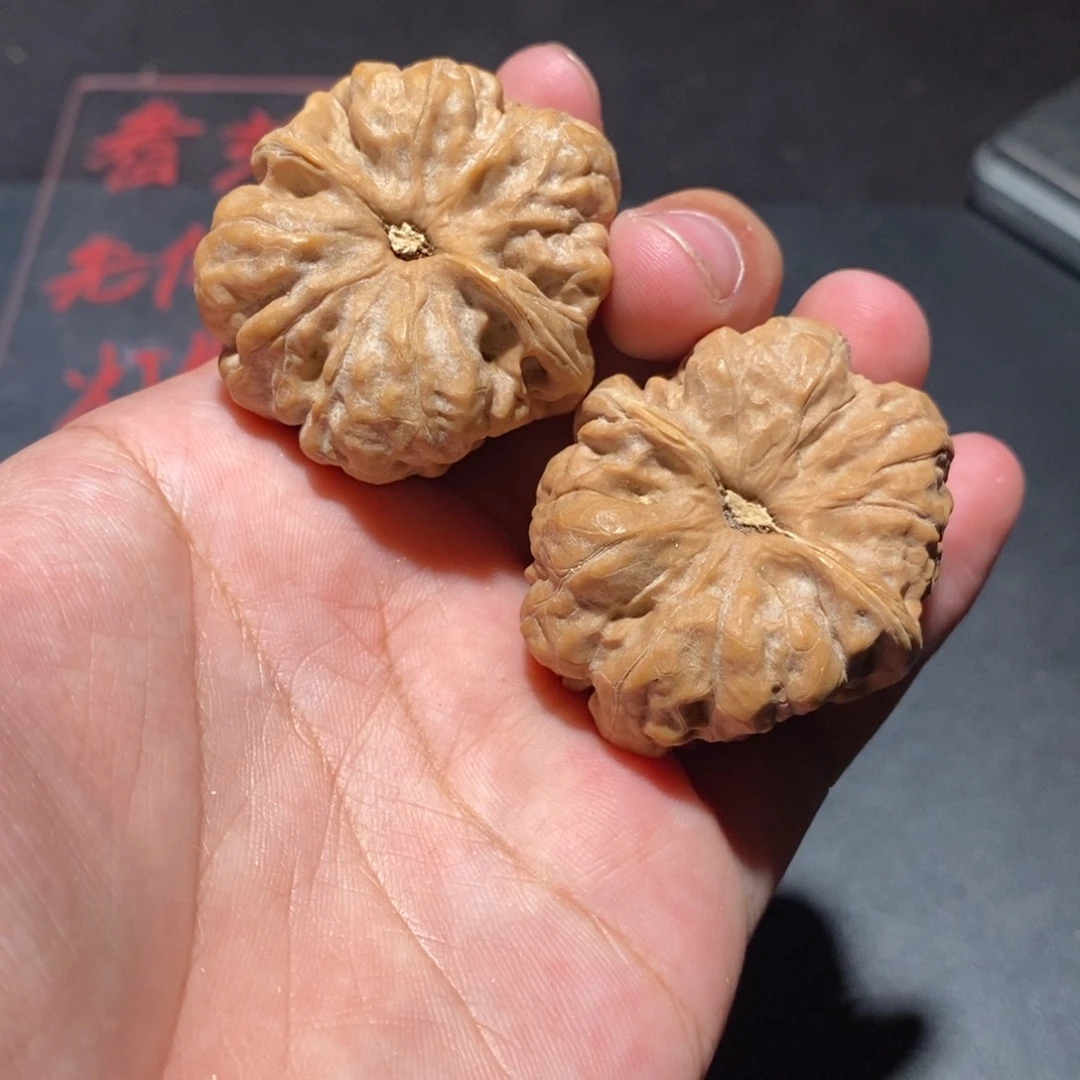 把件文玩核桃王2890000000