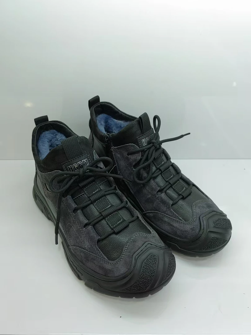 新款气质休闲百搭男士[大棉]休闲鞋A/TM/8918