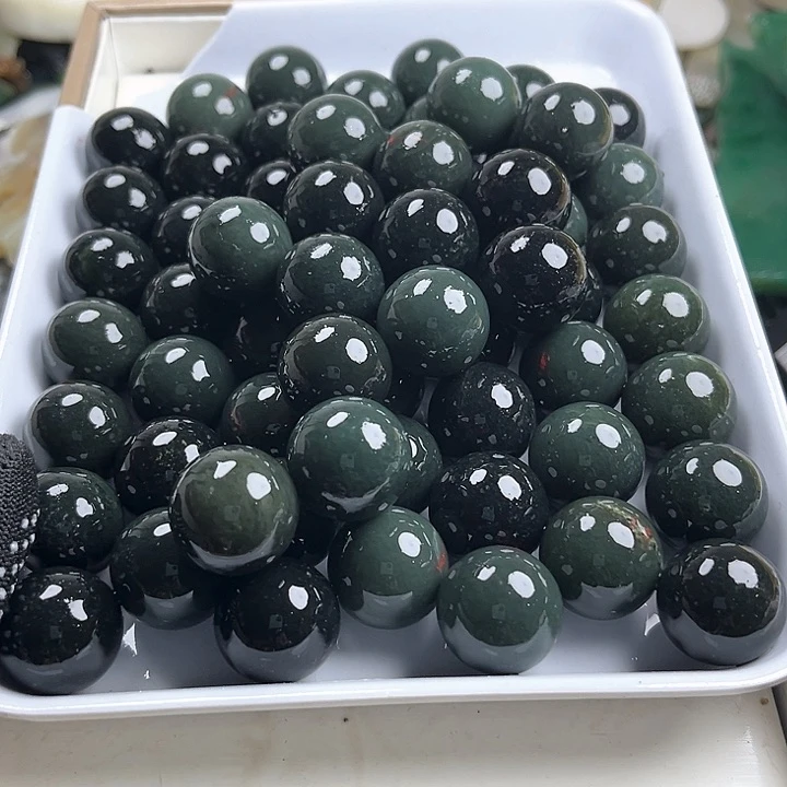 和田玉(糖玉)和田玉9K金镶嵌唯****下