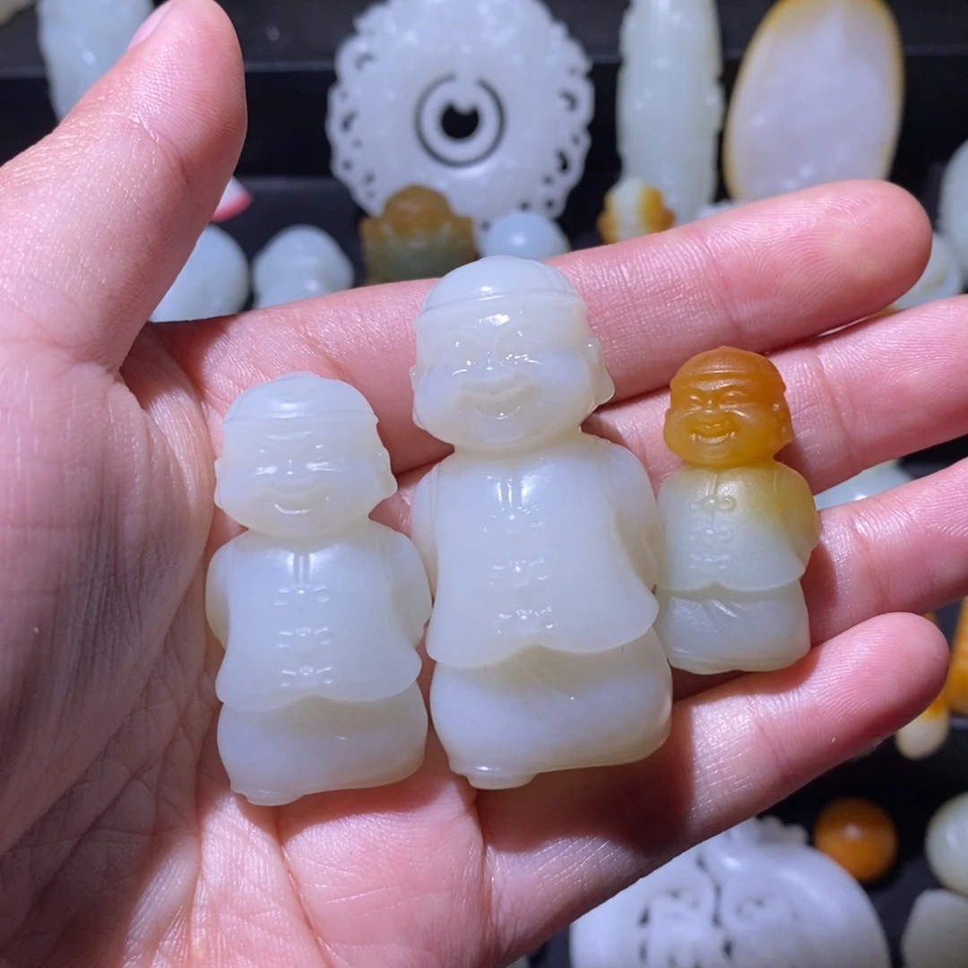 梦***和田玉未镶嵌颈饰