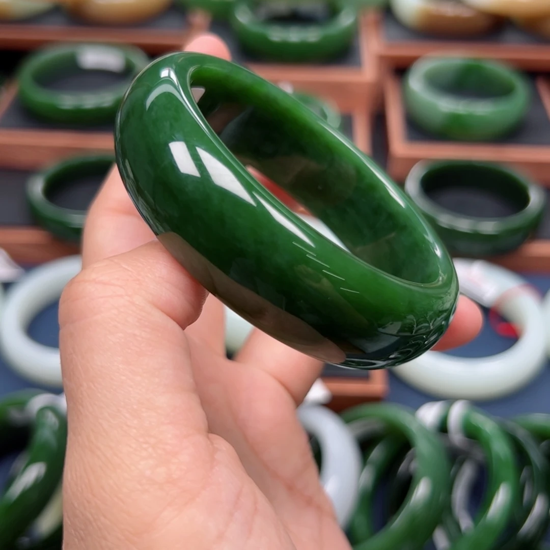 未镶嵌手镯和田玉（碧玉）5859