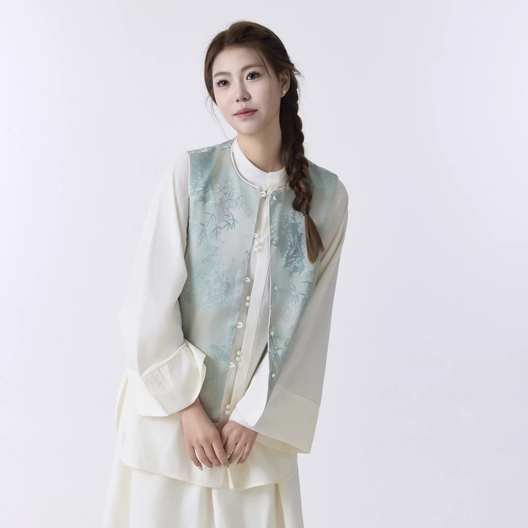 2025新款国风马女春秋外穿新中式提花盘扣复古圆领高级感马夹