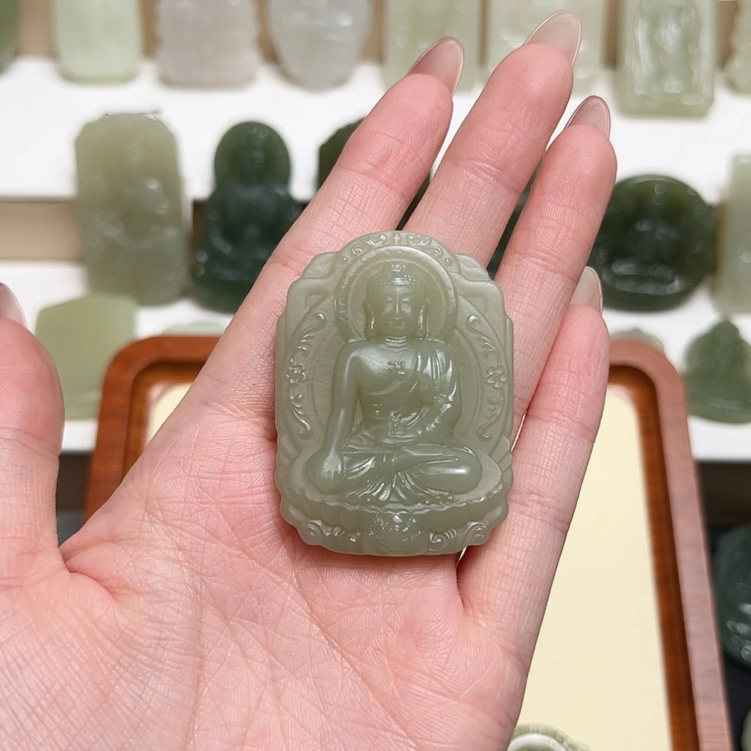 和田玉未镶嵌颈饰?****