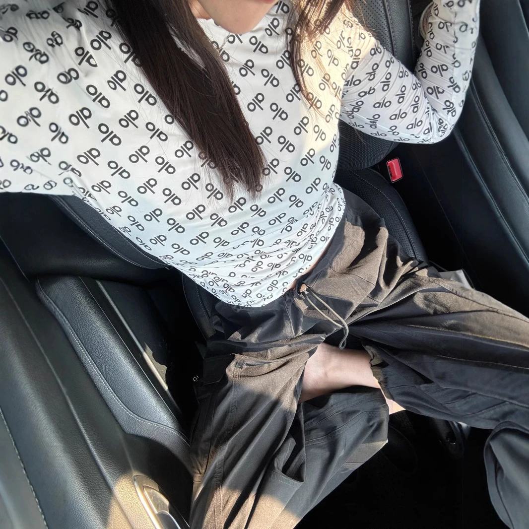 圆领正肩短袖T恤夏季宽松T恤新款套装打底修身纯欲温婉大方衣服