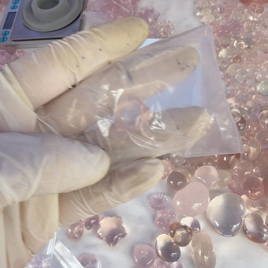 ****️未镶嵌颈饰绿水晶粉