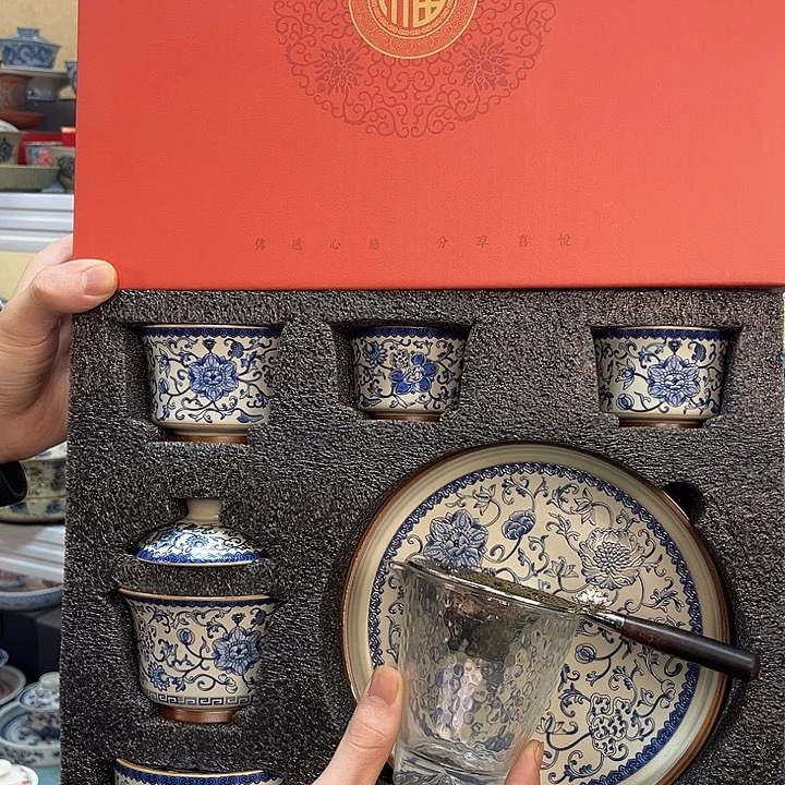 盖碗的设计也是很