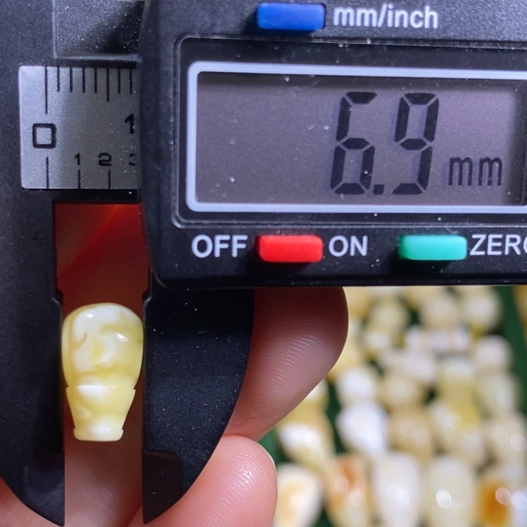 蜜蜡未镶嵌裸石配饰