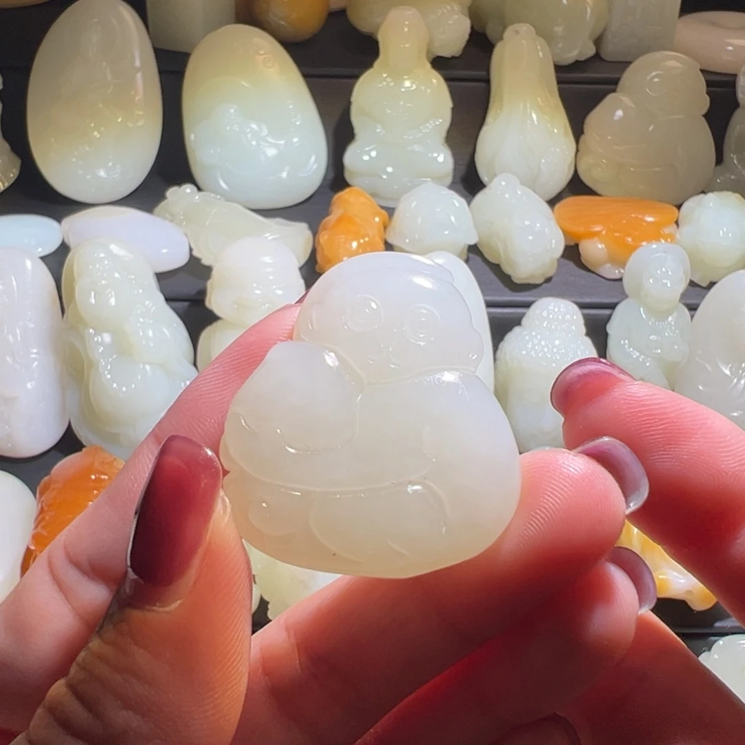 颈饰未镶嵌和田玉?**?