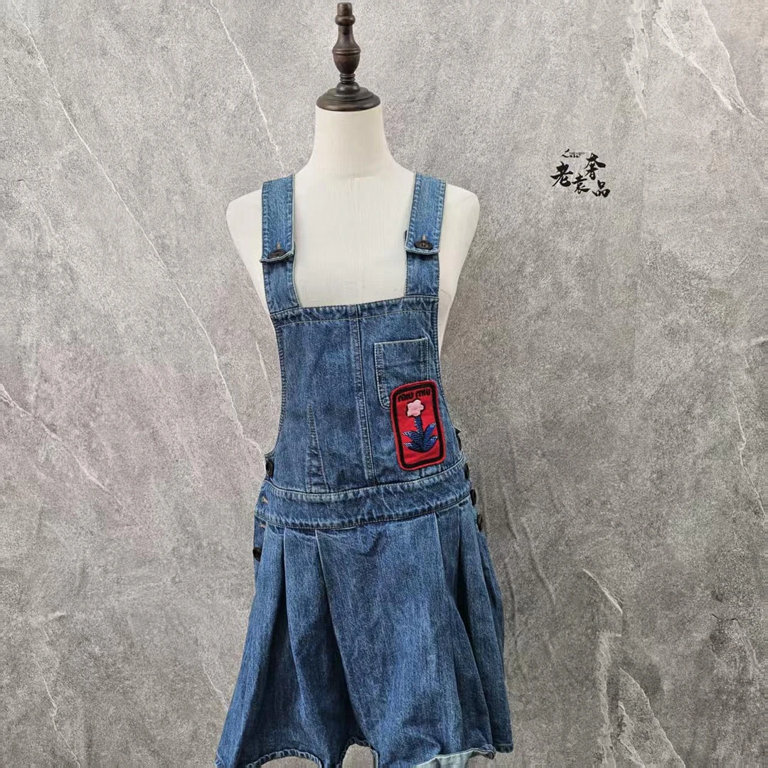 99新 MIU MIU/缪缪 海囤K/缪缪裙子/40码/da157568