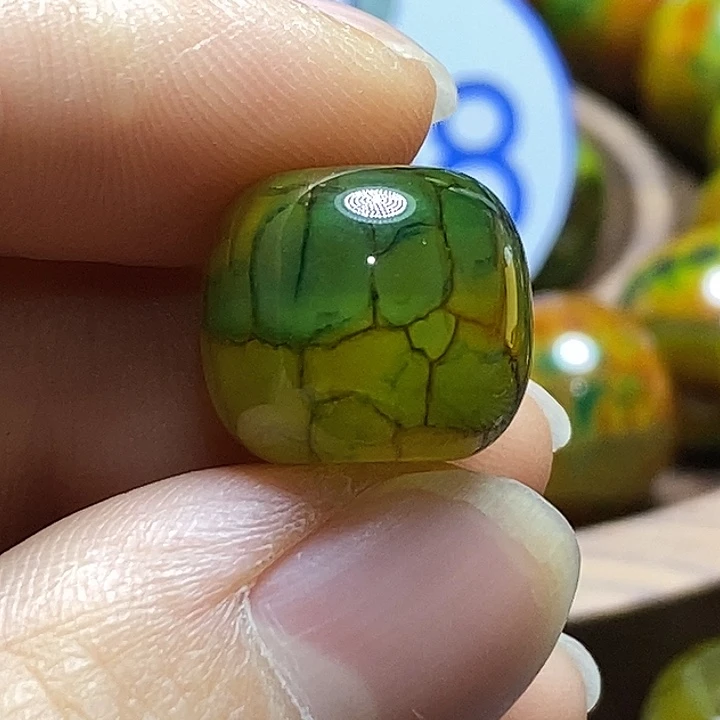 龙****玛瑙/玉髓未镶嵌颈饰