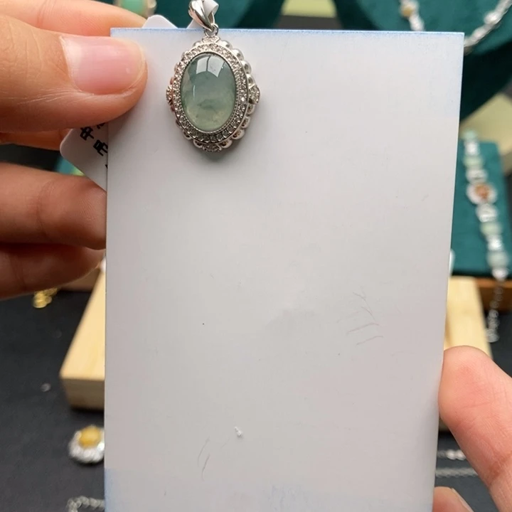 翡翠吊坠(不含链)银S925镶嵌1111