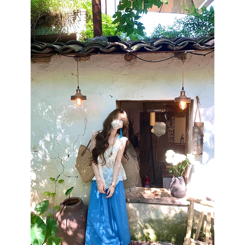 小飞袖微透显瘦百搭小众上衣多巴胺穿搭V领蕾丝边高腰阔腿休闲裤