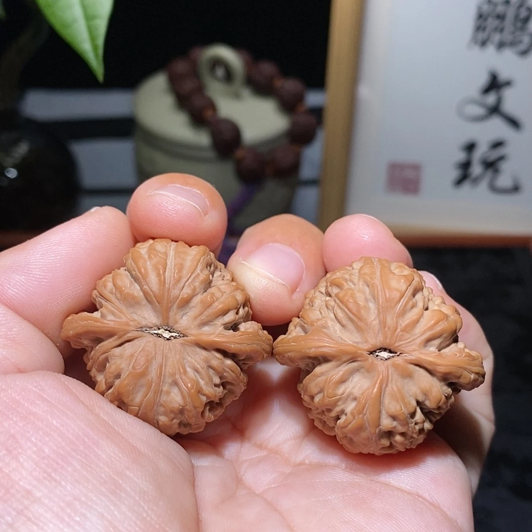【闪购商品】吊坠文玩核桃承德密纹