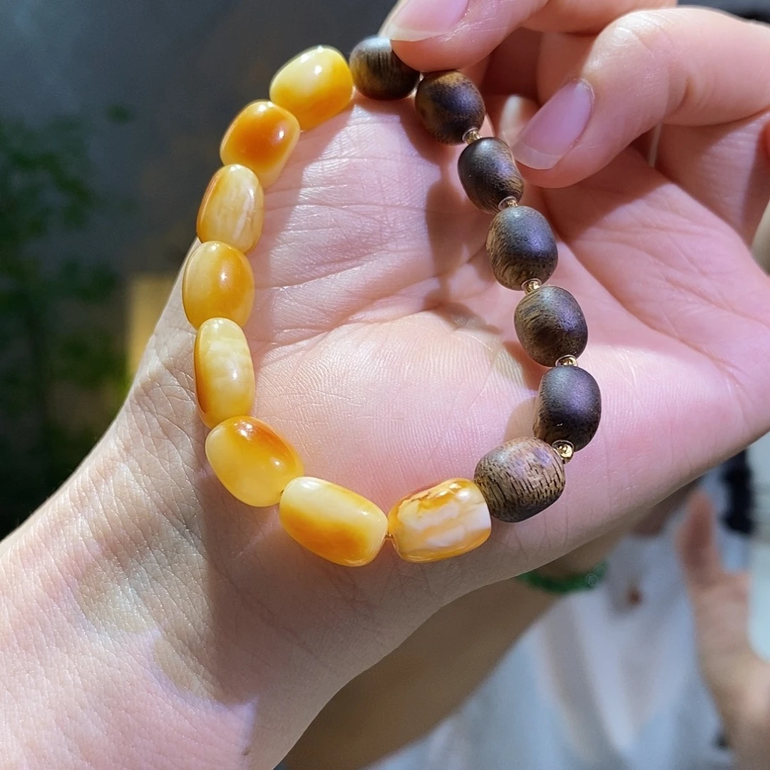 琥珀未镶嵌裸石琥珀