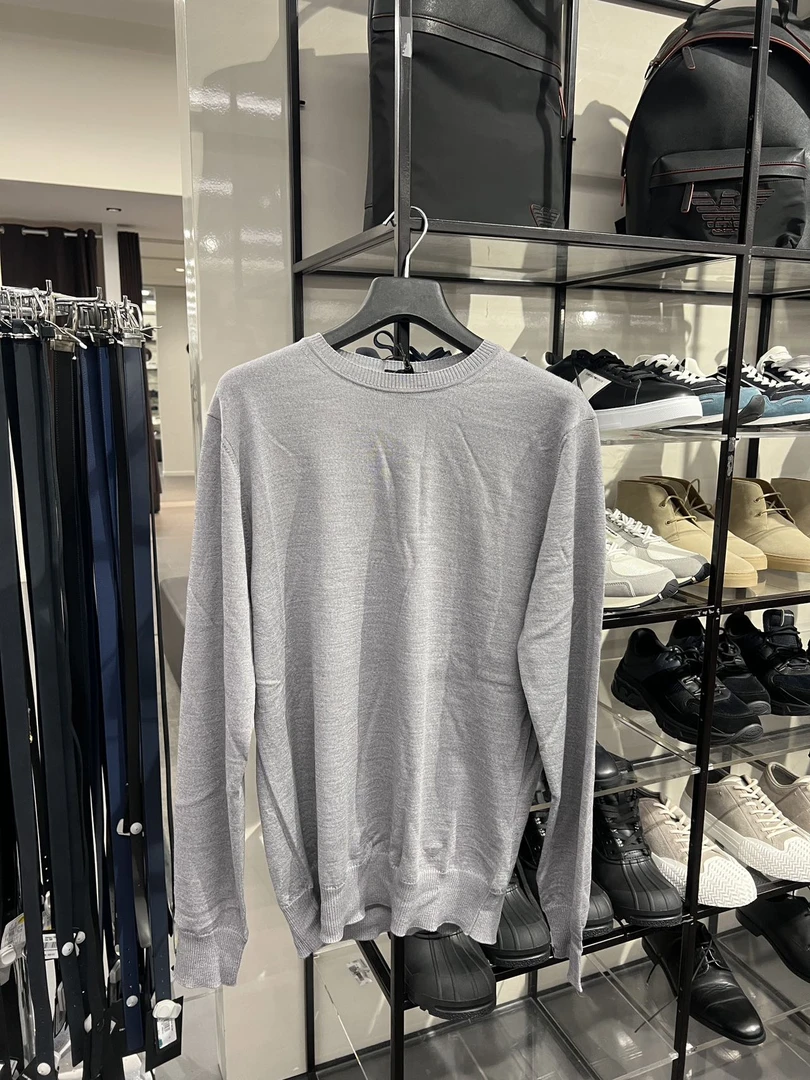 全新未使用 EMPORIO ARMANI/乔治·阿玛尼 意大利产羊毛衫不退换