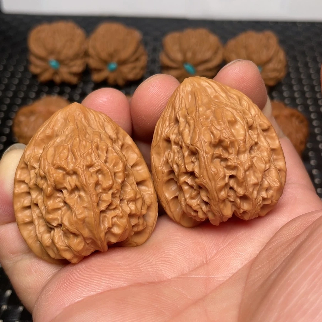 【闪购商品】文玩核桃把件38野生靠山王