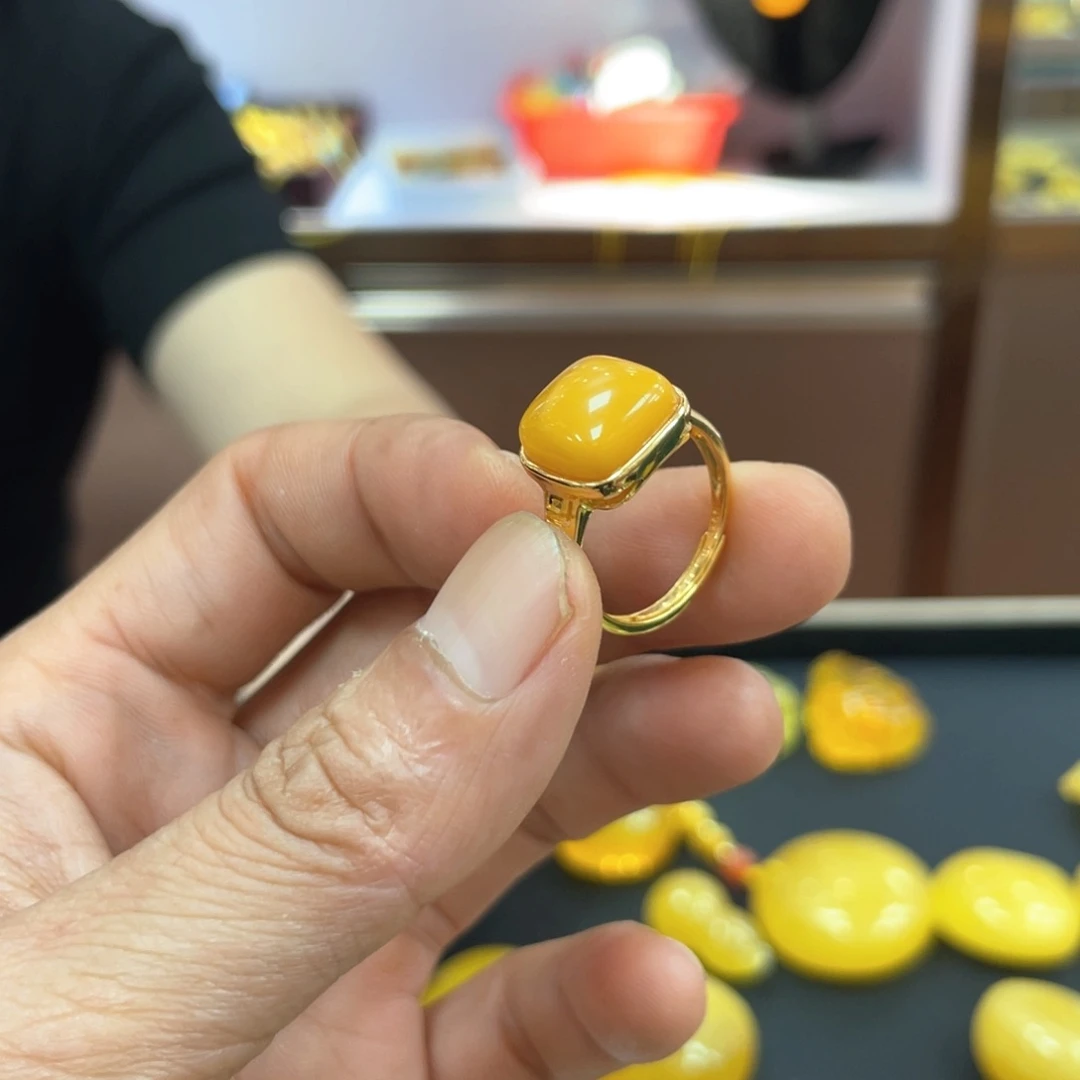 银S925镶嵌颈饰蜜蜡
