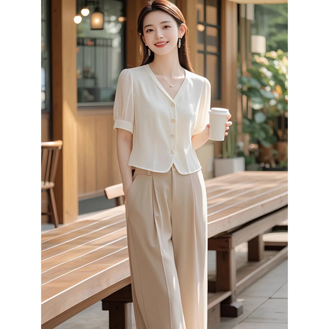 2025夏季韩系高级感超好看搭配盐系轻熟上衣休闲裤时尚气质两件套