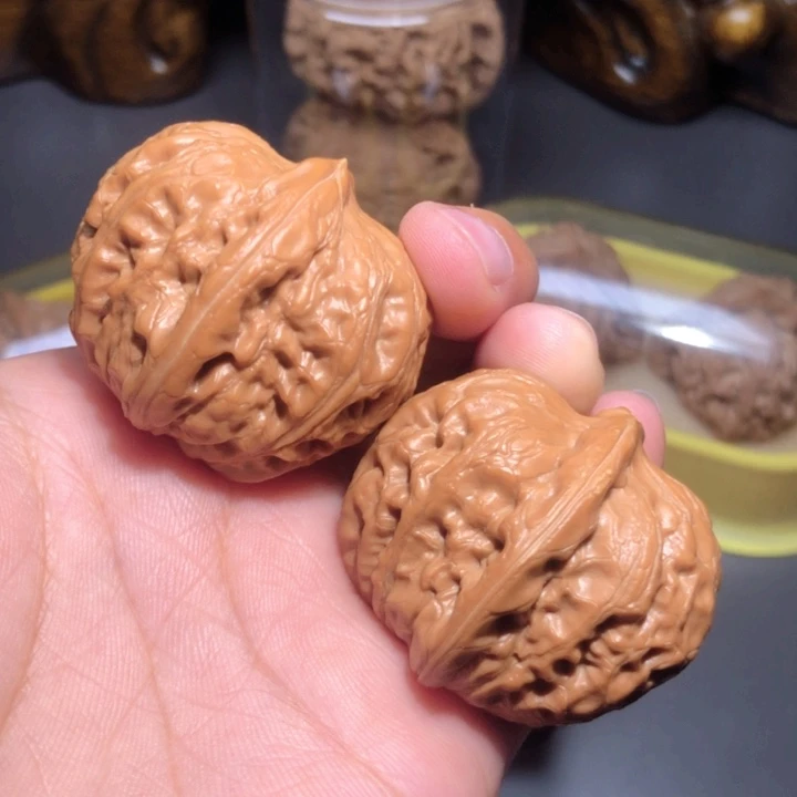 文玩核桃把件41平谷元宝