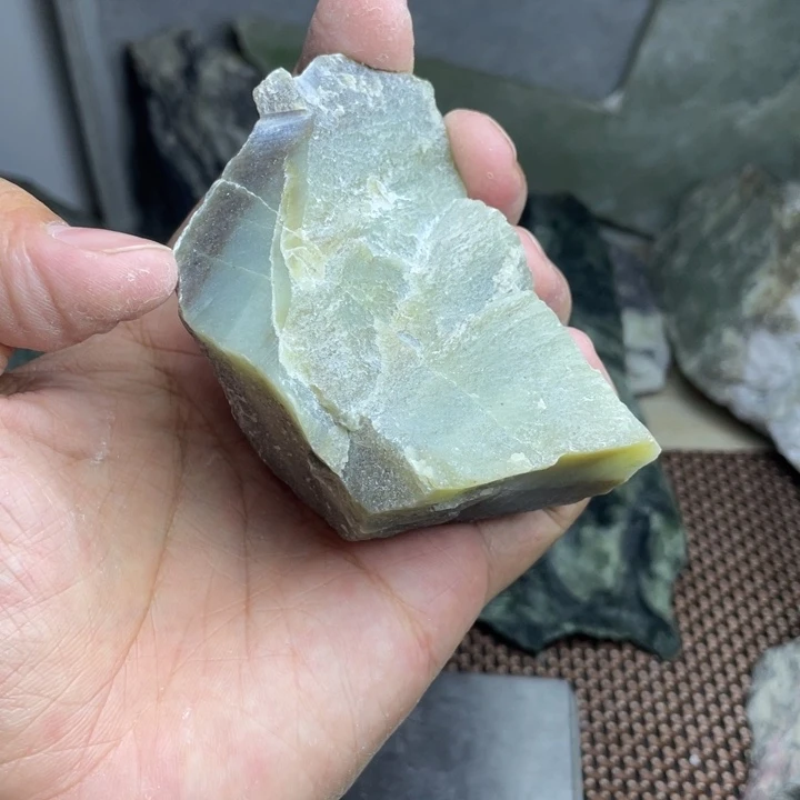 和田玉未镶嵌珠宝半成品