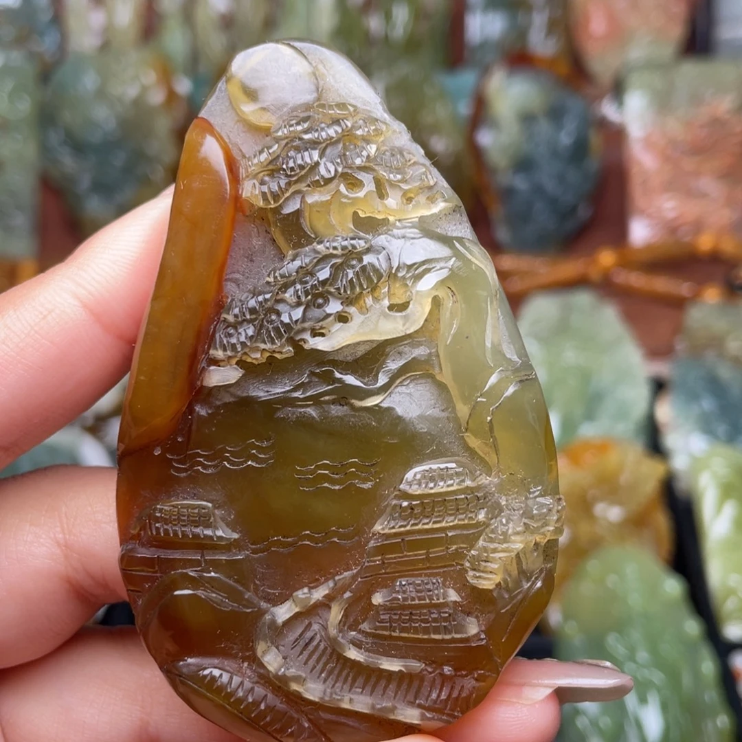 蛇纹石玉未镶嵌颈饰