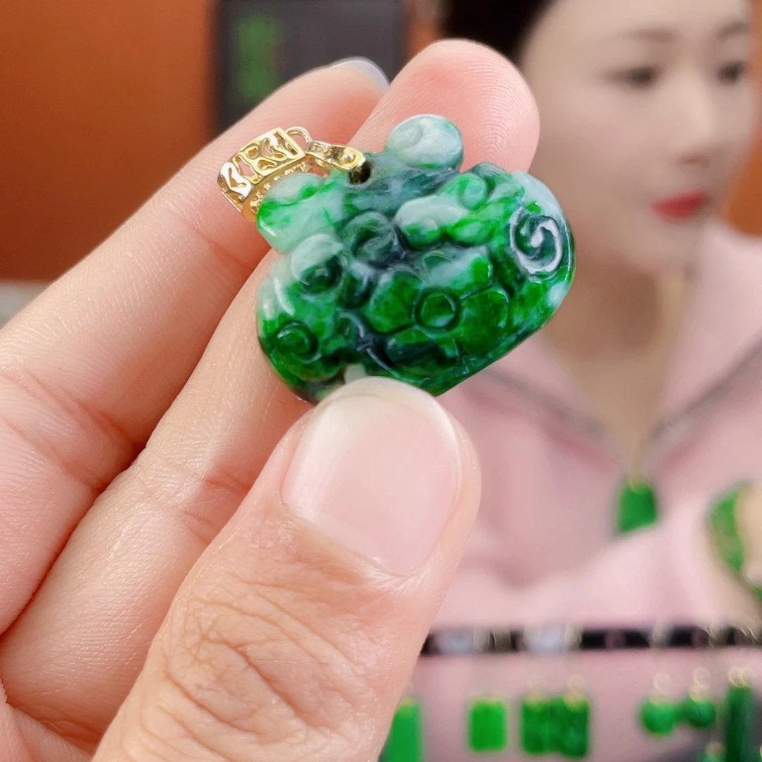 翡翠未镶嵌耳饰饰品