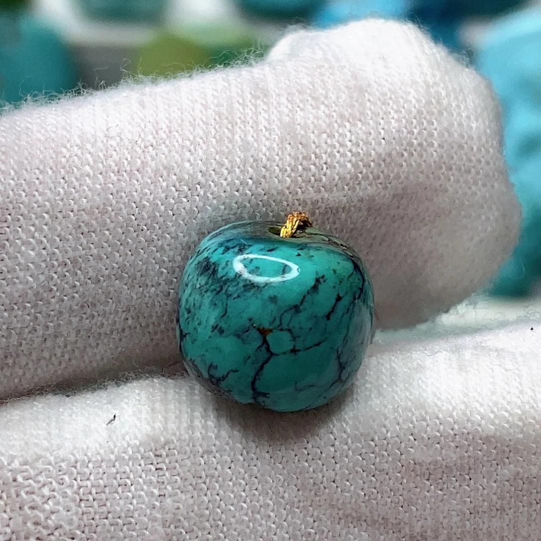 绿松石未镶嵌天然原矿 地大质检11.3mm