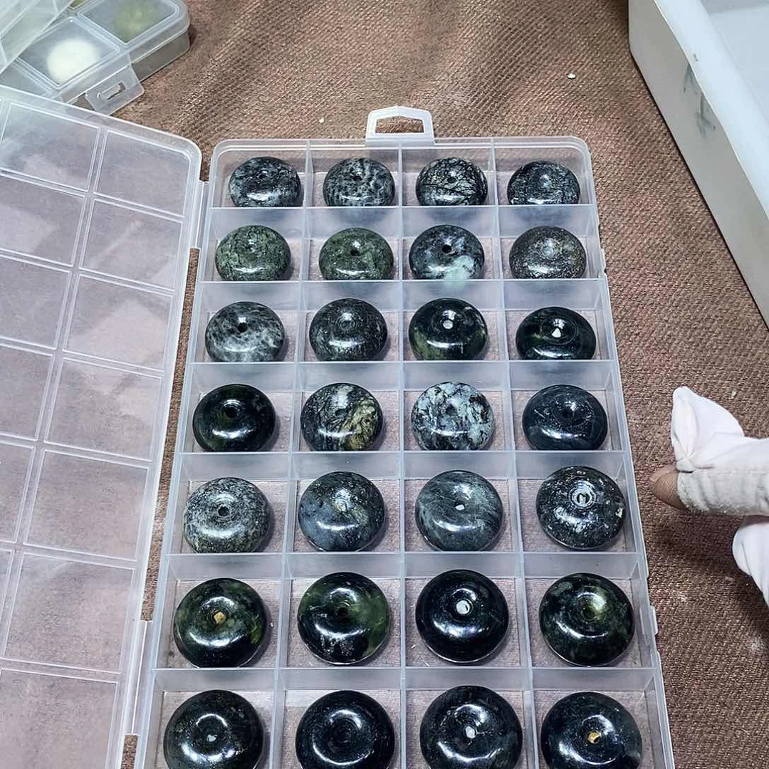 合金蛇纹石玉颈饰273