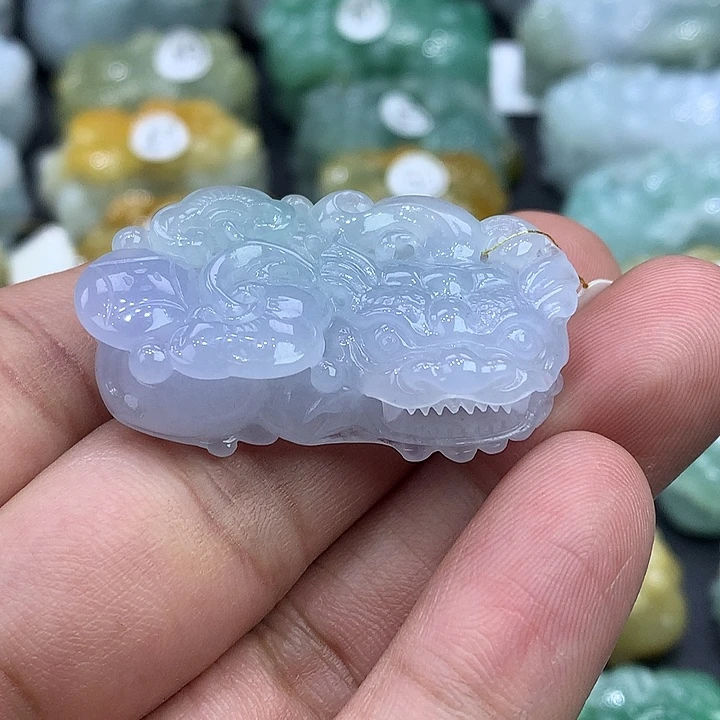 翡翠未镶嵌颈饰天然缅甸翡翠貔貅吊坠